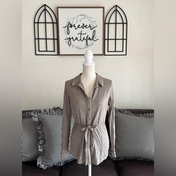 Ibex Womens 100% Merino
Wool Drawstring Shirt Tunic
Button-down Rye Heather M - Picture 1 of 12